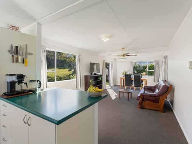 410 Mazengarb Road, Paraparaumu