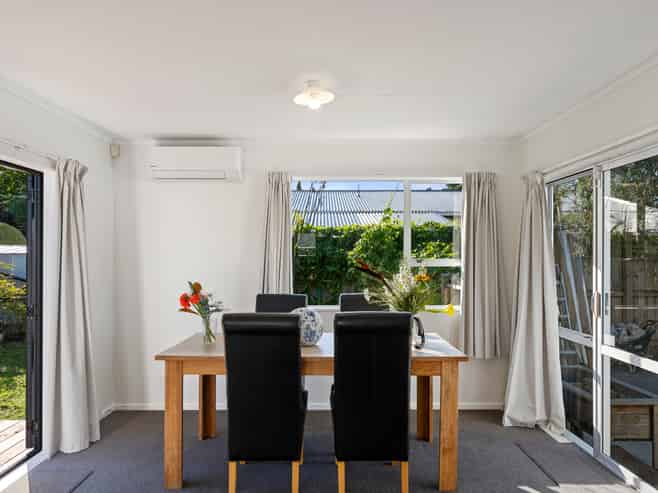 410 Mazengarb Road, Paraparaumu