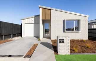 4 Capella Rise, Peacocke