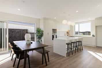 4 Capella Rise, Peacocke