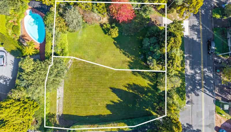 44A and 44 Chatsworth Road, Silverstream