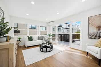 9 Oteha Valley Road, Northcross