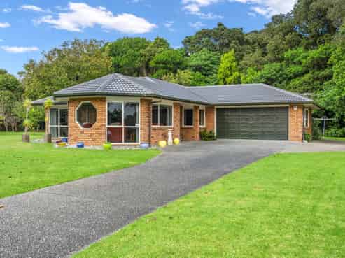 13 Beverley Crescent, Maungatapere