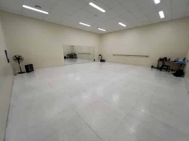 High-Stud Space in Recreation Hub