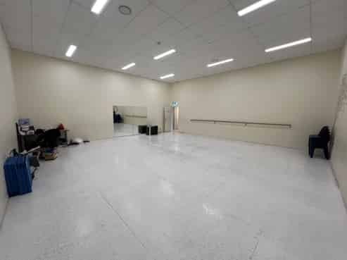 High-Stud Space in Recreation Hub