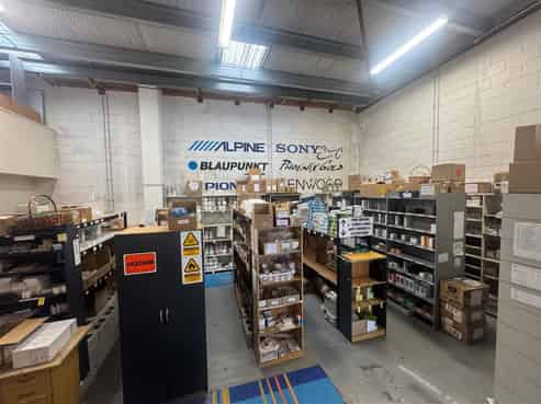 Central Hutt Warehousing with Parking