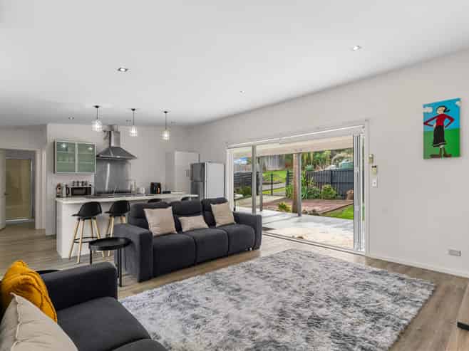 4 Te Whai Street, Mangawhai Heads