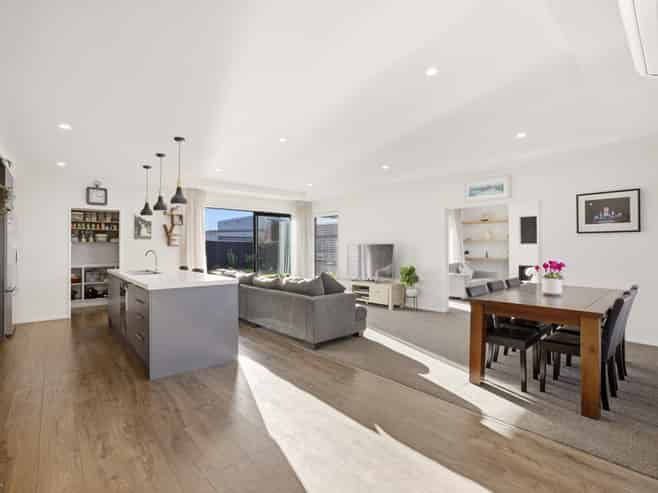 5 Tulett Park Drive, Casebrook