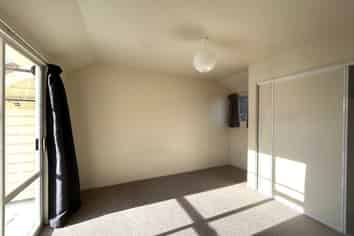 2 Honey-Tye Way, Stoke