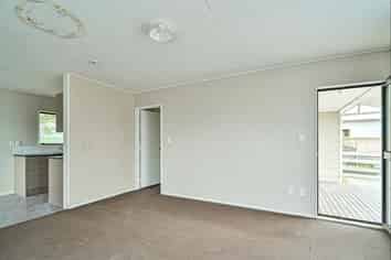 913F Nelson Street North, Mahora