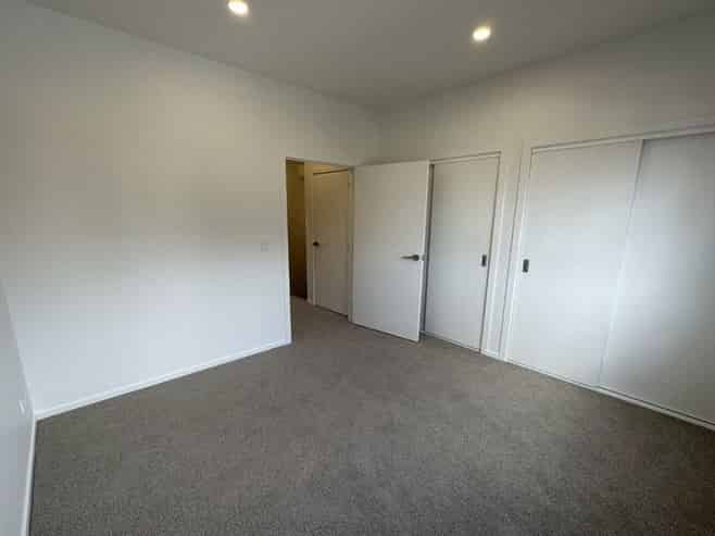 22/28 Westgate Drive, Massey