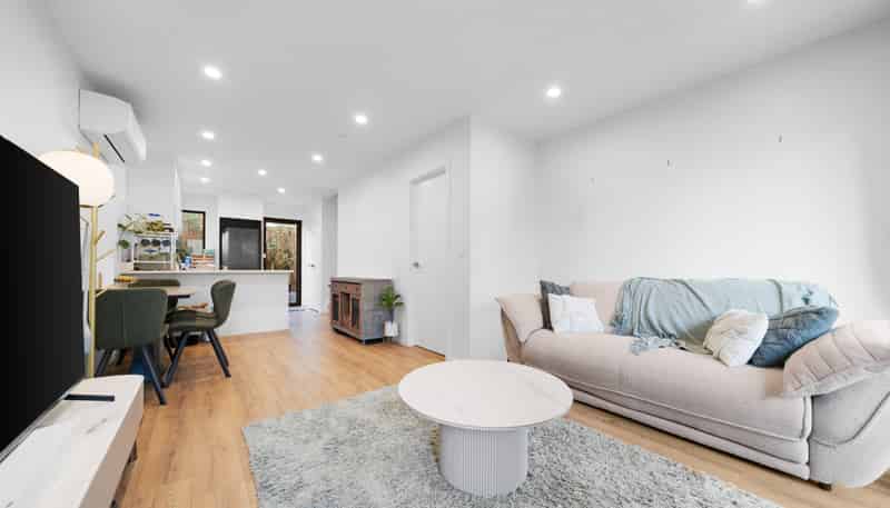 22/28 Westgate Drive, Massey