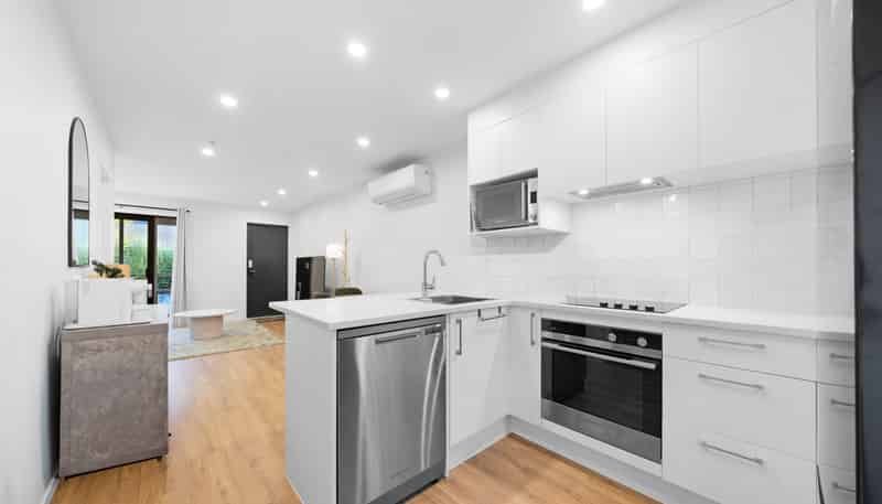 22/28 Westgate Drive, Massey