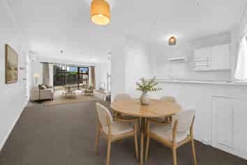 3/2A Moreland Road, Mount Albert