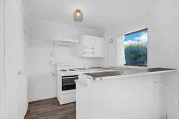3/2A Moreland Road, Mount Albert
