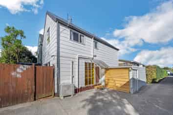 3/2A Moreland Road, Mount Albert
