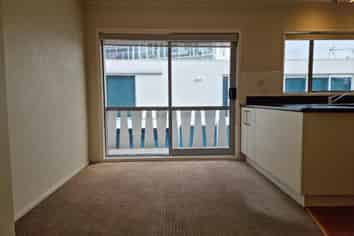 5/12 Brown Street, Tauranga Central