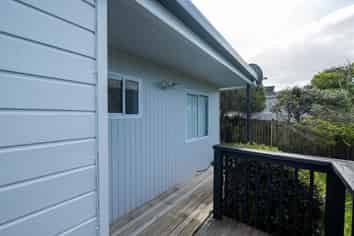 54a Waiora Road, Stanmore Bay