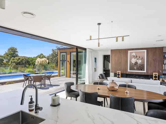 983b Hibiscus Coast Highway, Waiwera