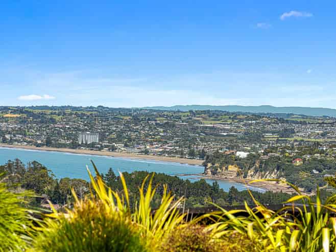 983b Hibiscus Coast Highway, Waiwera