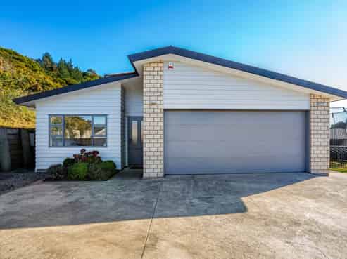14 Gennaker Lane, Whitby