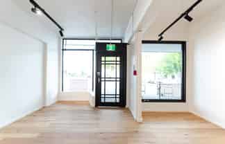 Petite Retail Space