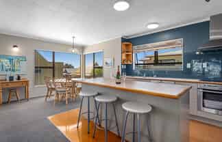 55c West End Road, Ohope