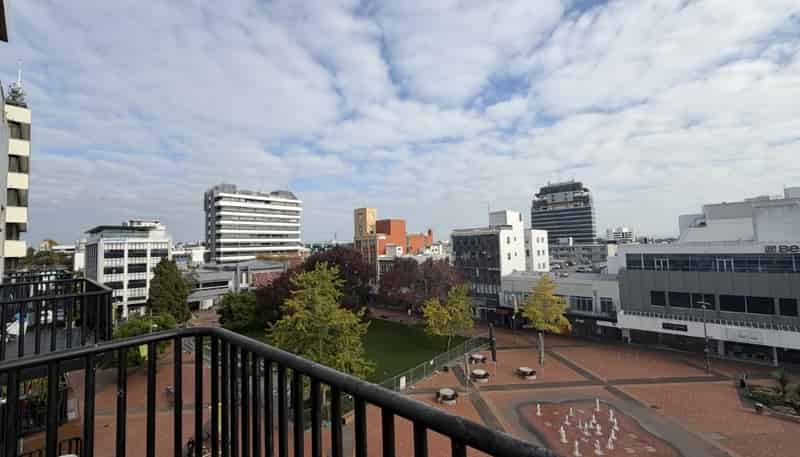 Unit 1, Le/5 Garden Place, Hamilton Central