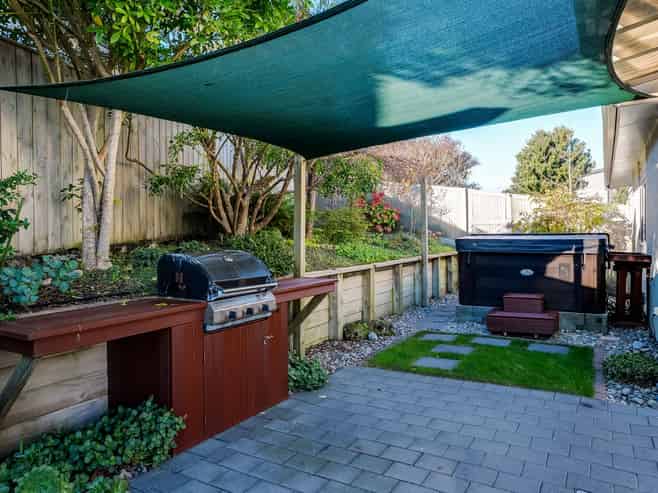 6 Sumner Terrace, Aotea