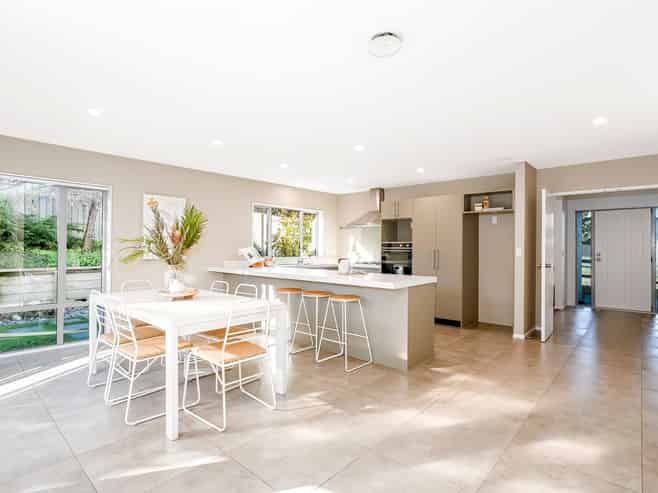 6 Sumner Terrace, Aotea