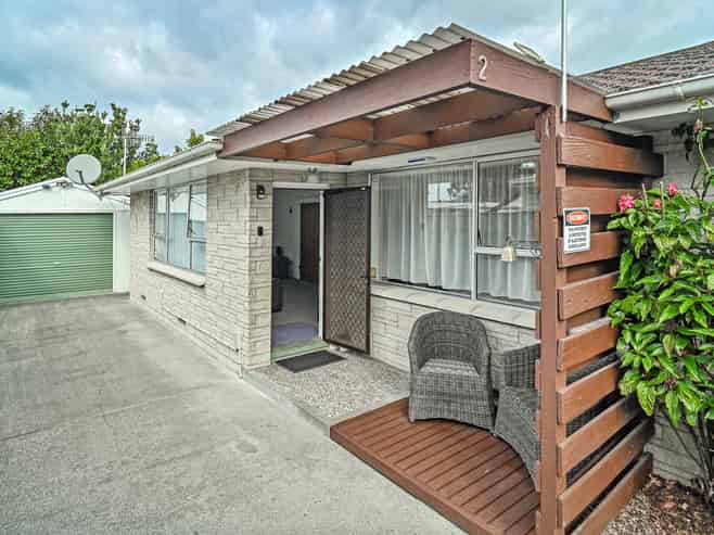 2/1003 Konini Street, Mahora