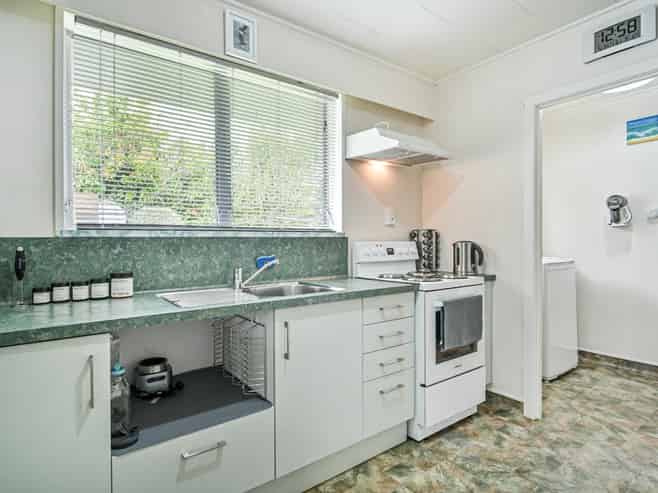2/1003 Konini Street, Mahora