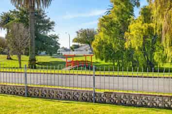 84 Barker Road, Marewa