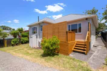50 Lynwood Road, New Lynn