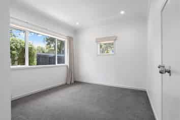50 Lynwood Road, New Lynn