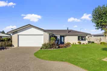 23 Brookesmith Drive, Waiuku