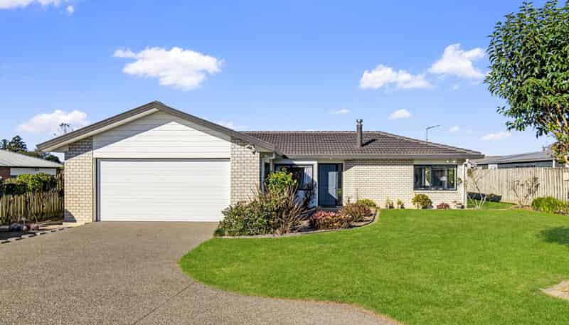 23 Brookesmith Drive, Waiuku