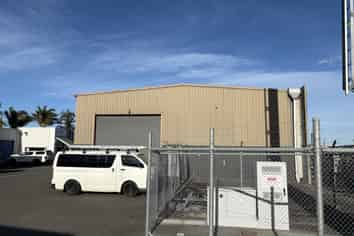 Office and warehouse opportunity