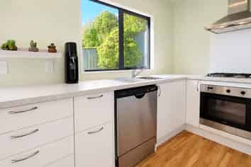 1 Pollen Street, Johnsonville
