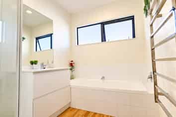 1 Pollen Street, Johnsonville