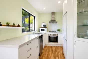 1 Pollen Street, Johnsonville