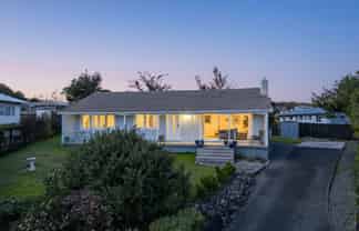 6 Battersea Place, Richmond Heights