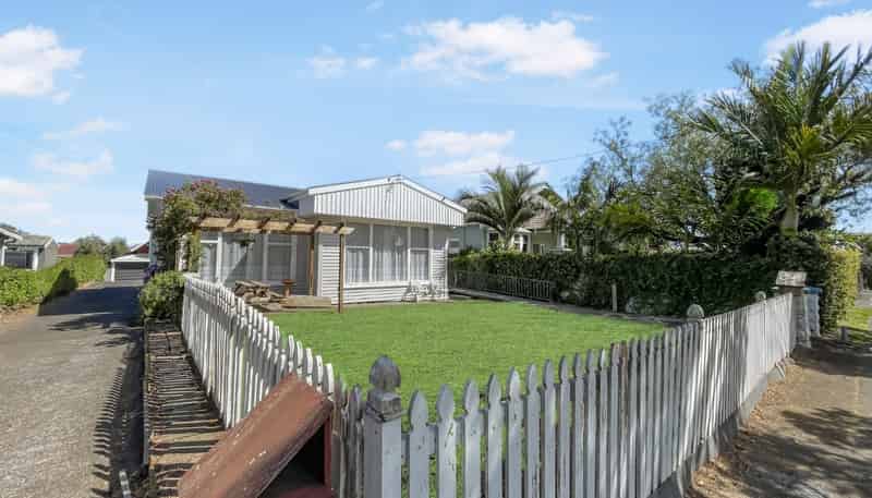 77 Campbell Road, One Tree Hill