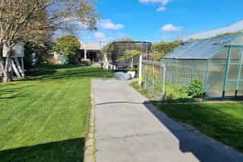 4 Bentley Street, Russley