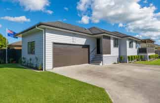 7 Raabia Close, Parakai