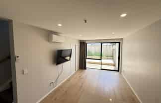 5/7 Parson Lane, Papatoetoe
