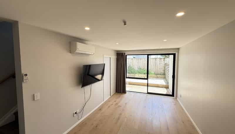 5/7 Parson Lane, Papatoetoe