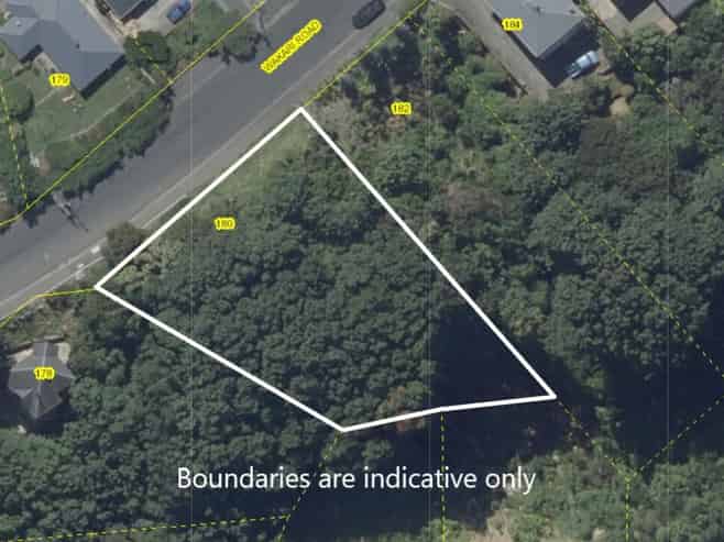 180 Wakari Road, Helensburgh
