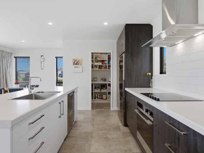 31 Honeyfield Drive, Whalers Gate