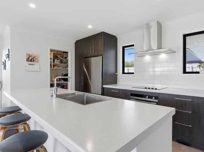 31 Honeyfield Drive, Whalers Gate